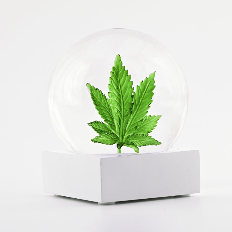 CSG Green Leaf Snow Globe