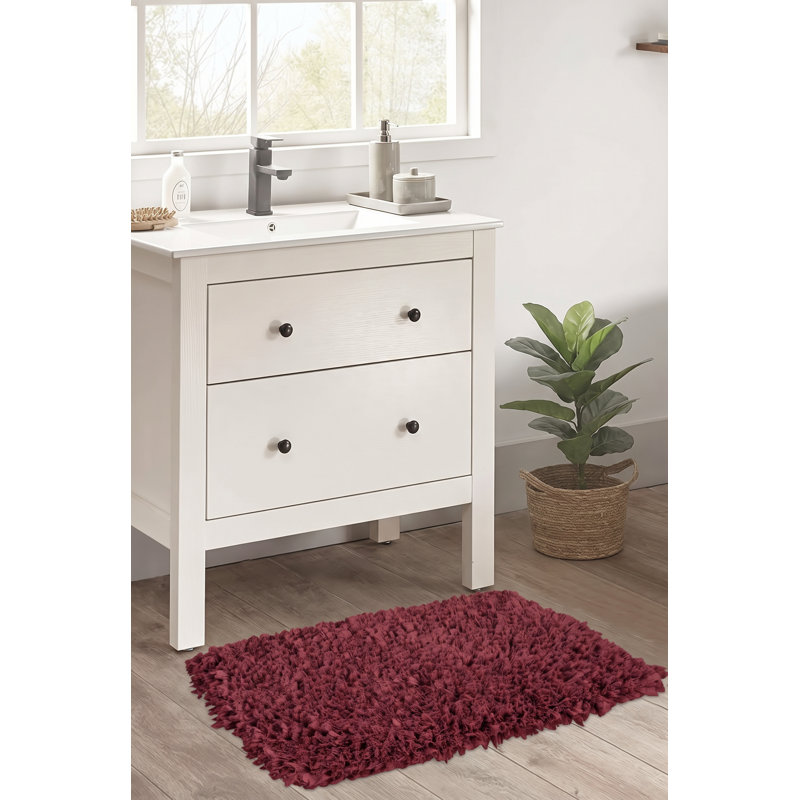 Agamjit Non-Slip Bath Rug, Wine Red
