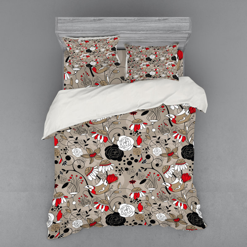 Farmhouse / Country Polyester Floral Duvet Cover, Queen Duvet Cover + 3 Additional Pieces