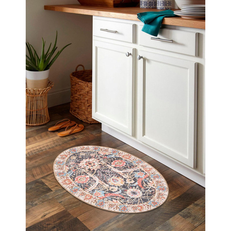 Bungalow Rose Ariel Timeless Rug, Ovale 2 pi x 3 pi 1 po
