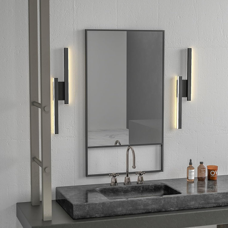 Liwsi 3 - Light LED Bath Sconce
