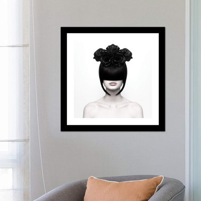«Black Widow» par Martina Nemcekova, reproduction d'art graphique sur toile tendue