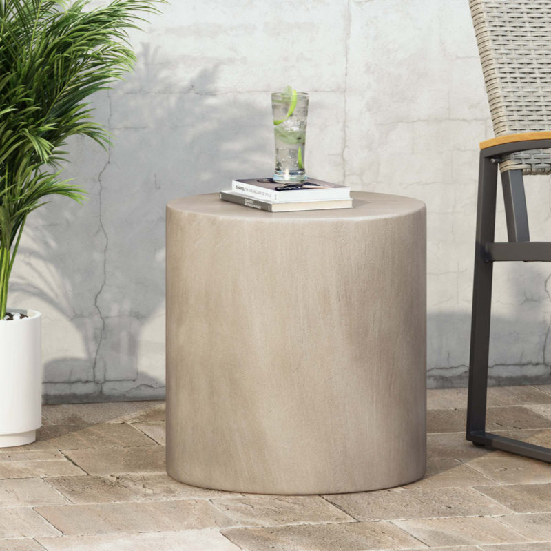 Table d'appoint d'extérieur en béton léger