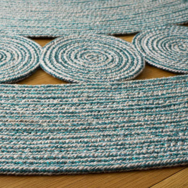 Braided Hand Woven No Pattern Indoor Rug, 3'-0" x 3'-0" Round