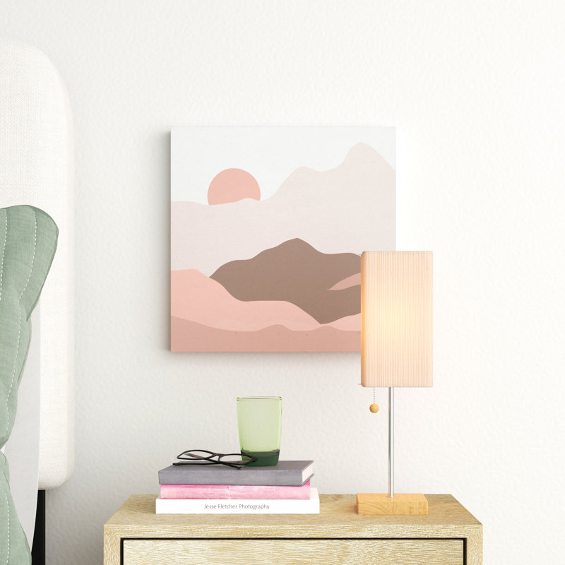 «Mountainous II Pink» par Sara Zieve Miller - impression d'art graphique, H 12 po x l 12 po