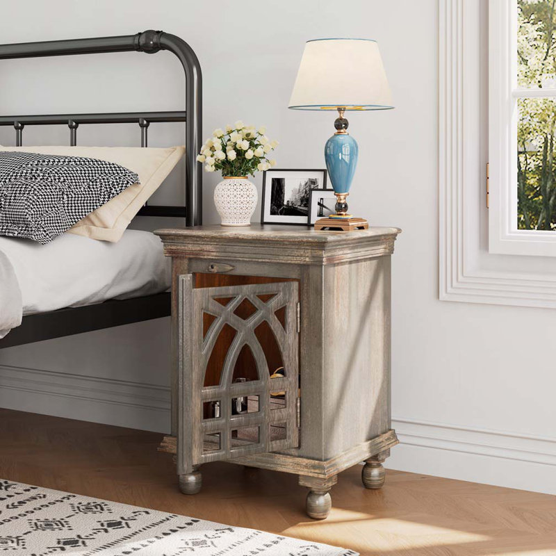 Table d'appoint en bois