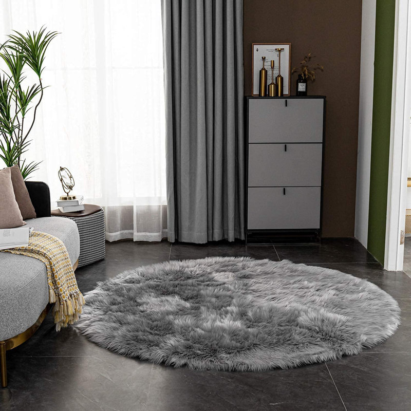 Kawena Faux Sheepskin Indoor Rug, Round 6'7"