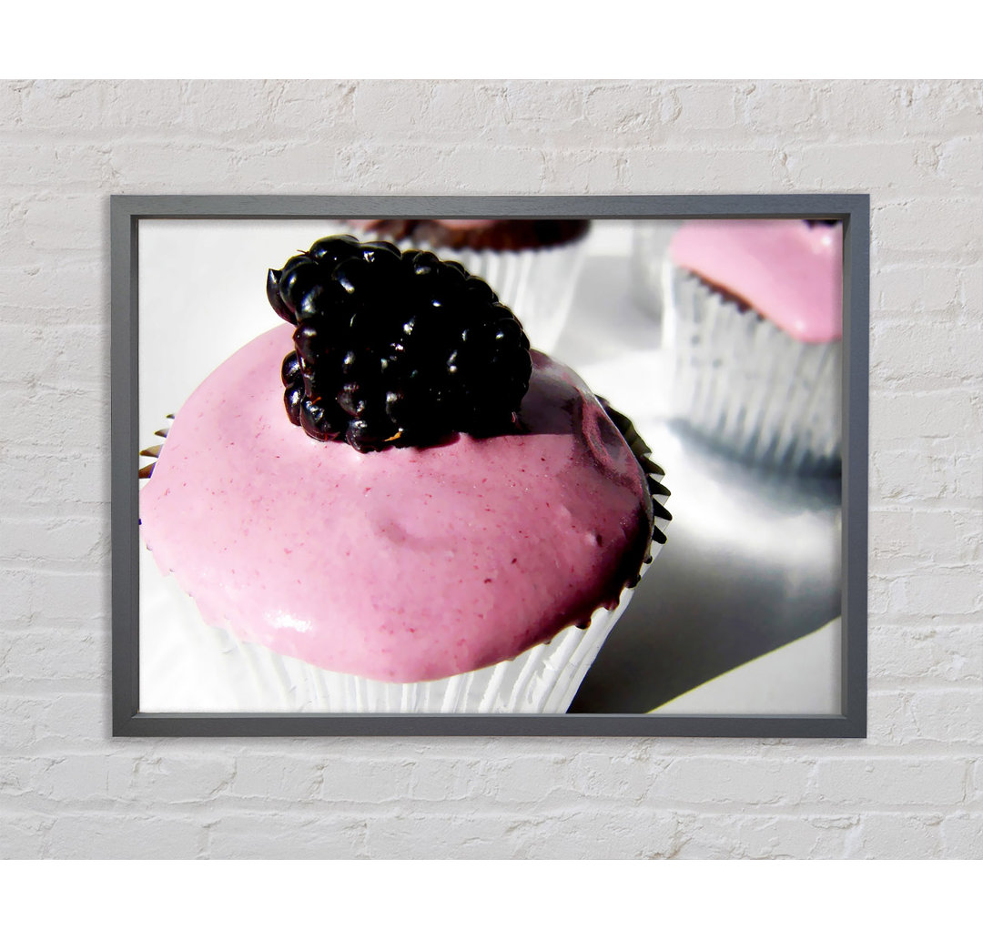 Gerahmtes Wandbild Blackberry Cupcake