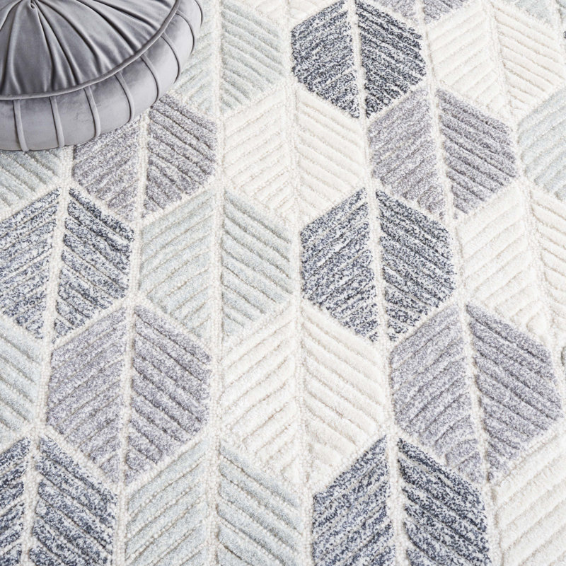 Reaksmey Hand Tufted Wool Viscose Cotton with Latex Geometric Rug in Gray/Ivory, Rectangle 8' x 10'