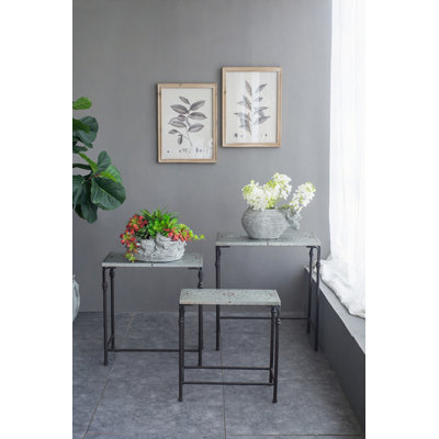 Ensemble de 3 supports pour plante gigognes en métal, L: 24 x 14 x 26 po, M: 21,5 x 11,5 x 23 po, S: 19 x 9 x 20 po