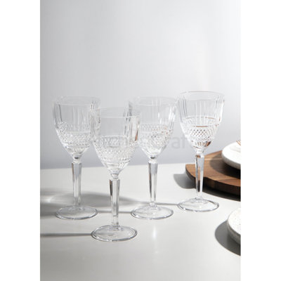 Maxwell & Williams Verona Set of Four Wine Glasses