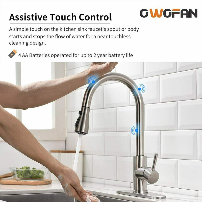 Robinet de cuisine rétractable à poignée simple avec accessoires, Nickel brossé