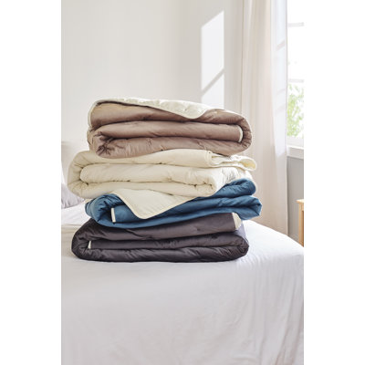 Amadea Throw Blanket