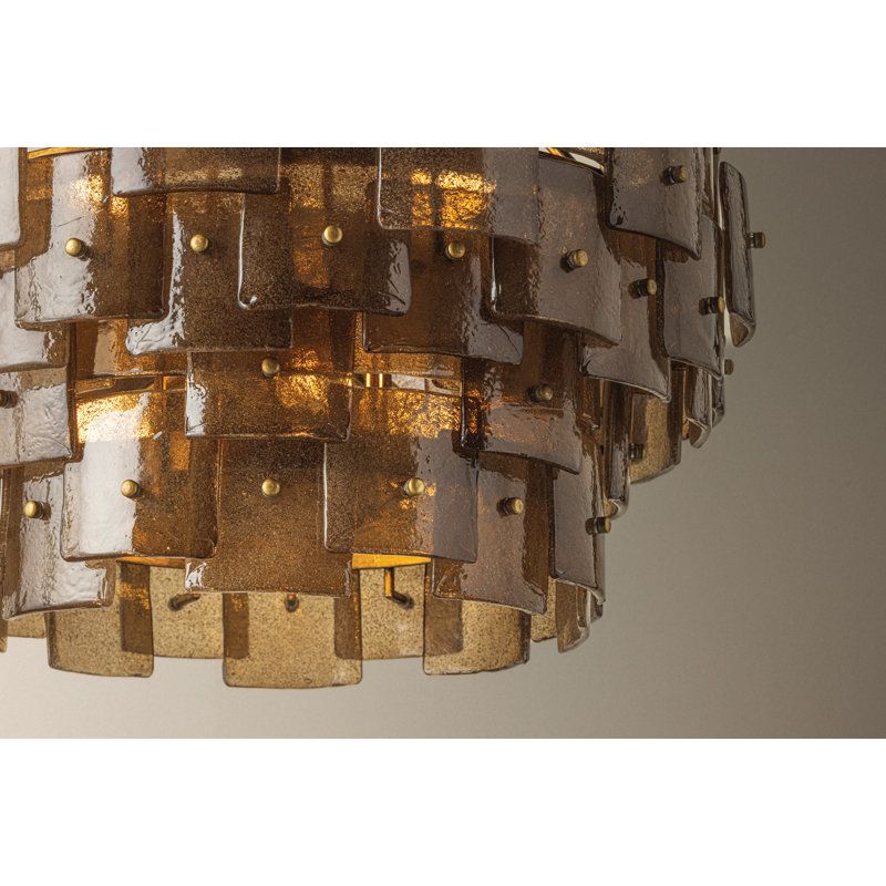 Jacik Chandelier, 24