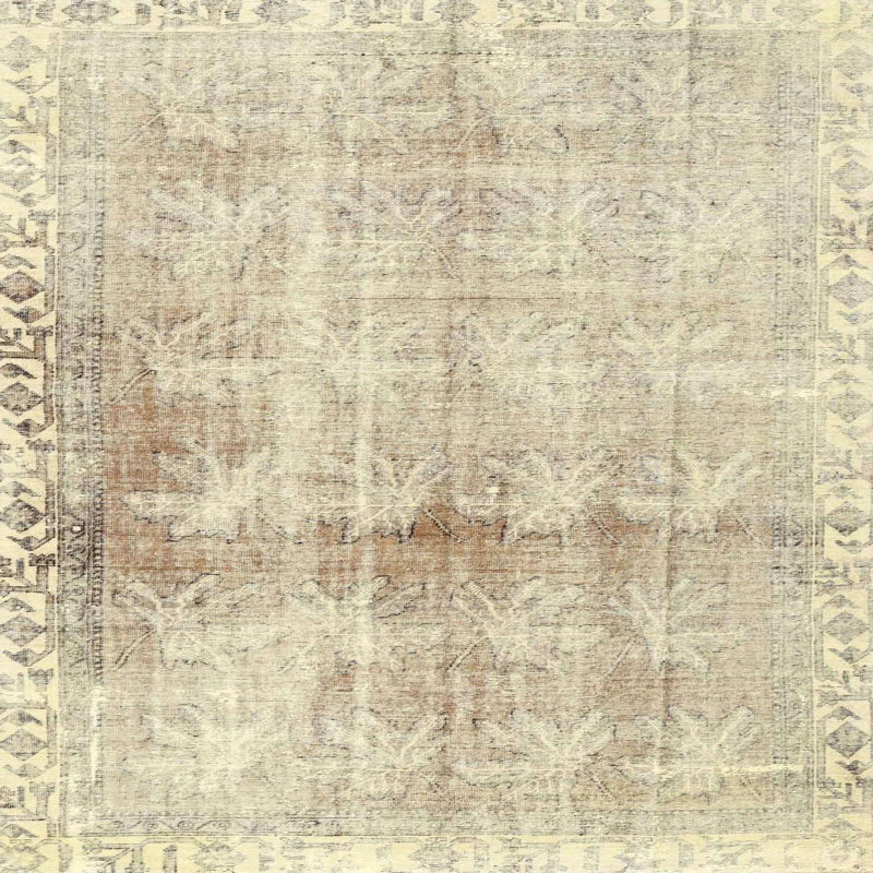 Tapis traditionnel beige / gris Celada, Carré 6 pi