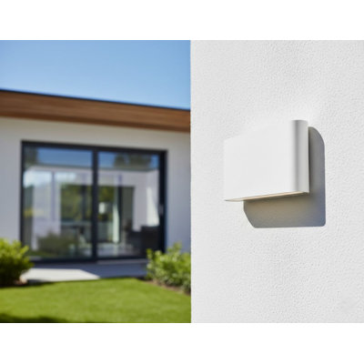 9cm H Integrated LED Outdoor Sconce