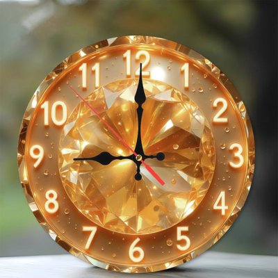 Horloge à chiffres dorés