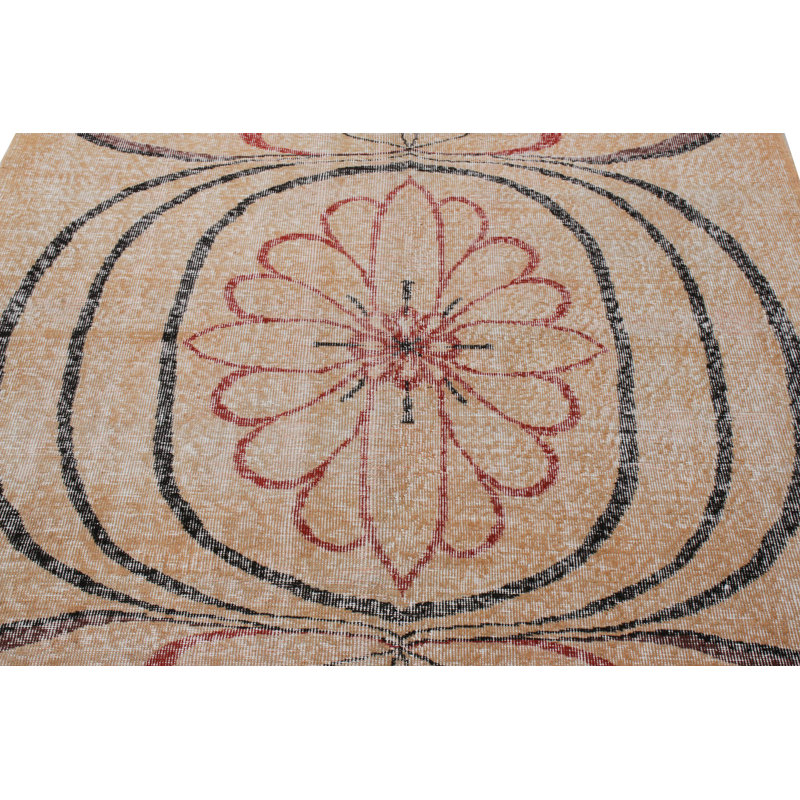 Hand Knotted Wool Area Rug