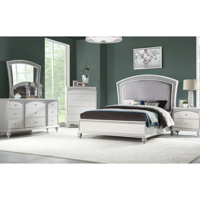 Elegant Queen Bed With Platinum Finish And Grace - Sparkling Rhinestone Headboard Inlays For A Classy Bedroom Shine Flair Stylish