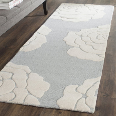 Cannen Hand Tufted Wool Floral Rug
