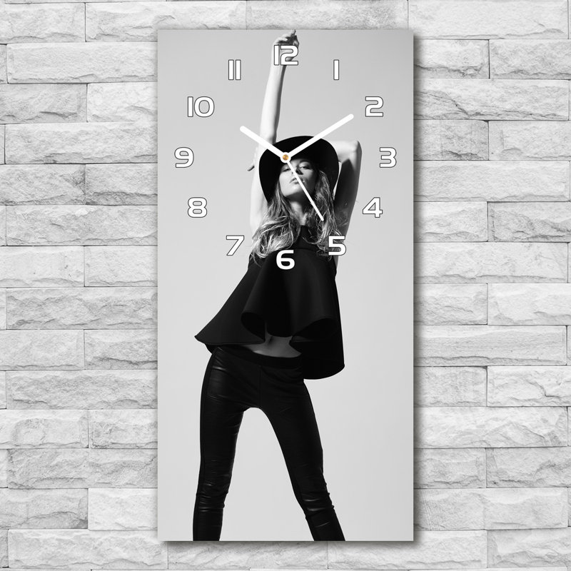 Jashawna Glass Wall Clock, Grey/White
