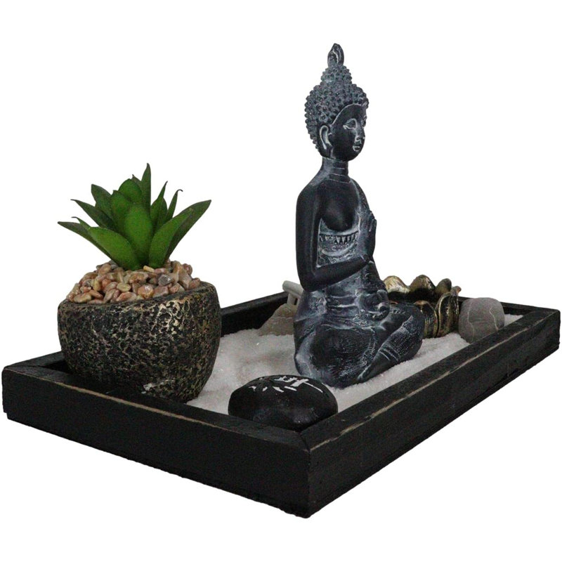 Moine bouddha en méditation