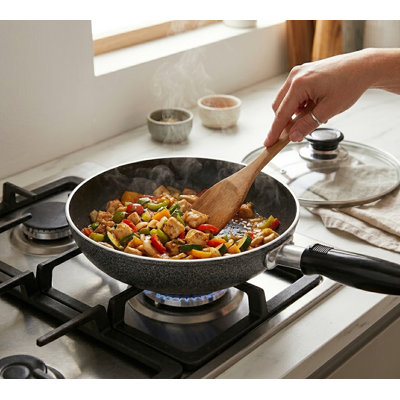8" Non Stick Fry Pan With Lid
