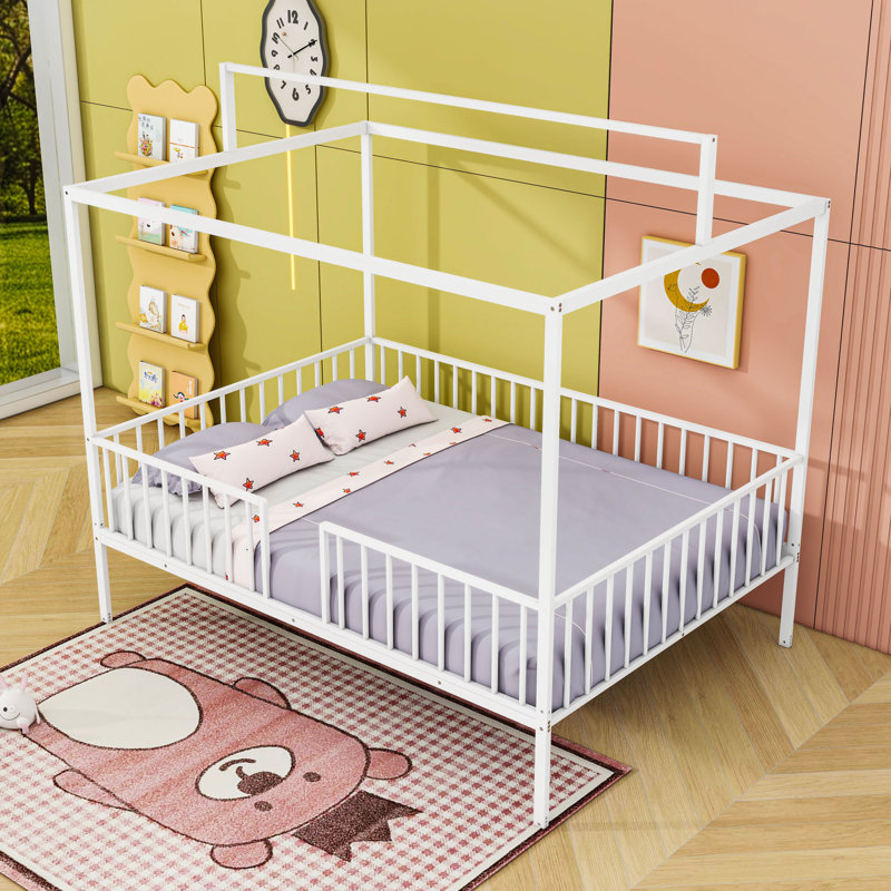 Lit plateforme en métal avec forme de maison, Complète, Blanc