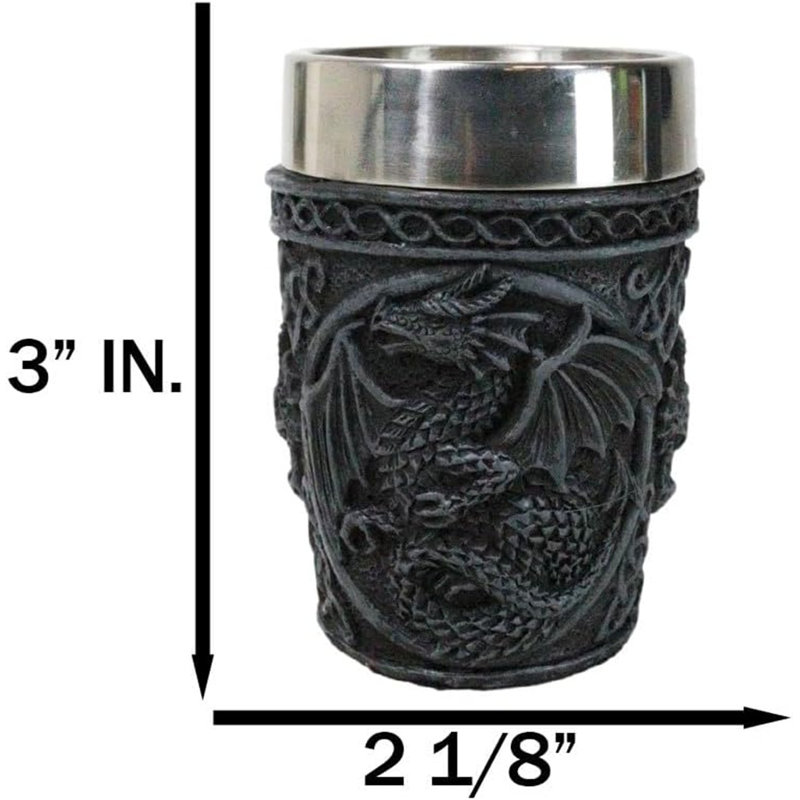 Ensemble de 2 verres à liqueur de voyage gothique