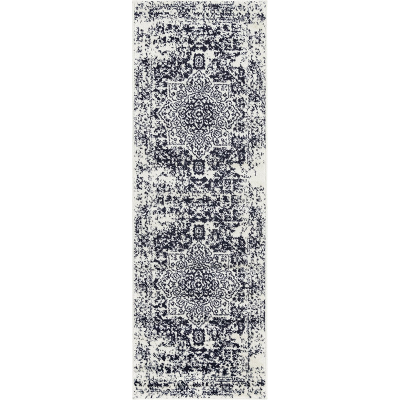 Malynn Oriental Indoor Rug, Runner 2' x 6'1"
