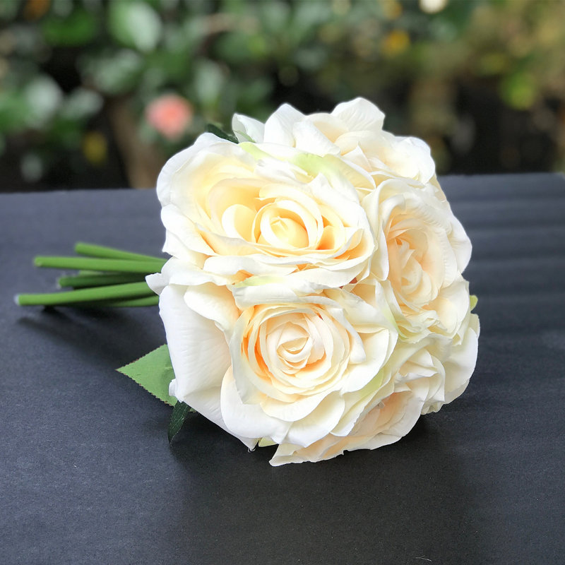Arrangement de rose en soie ouvert artificiel, Rosé
