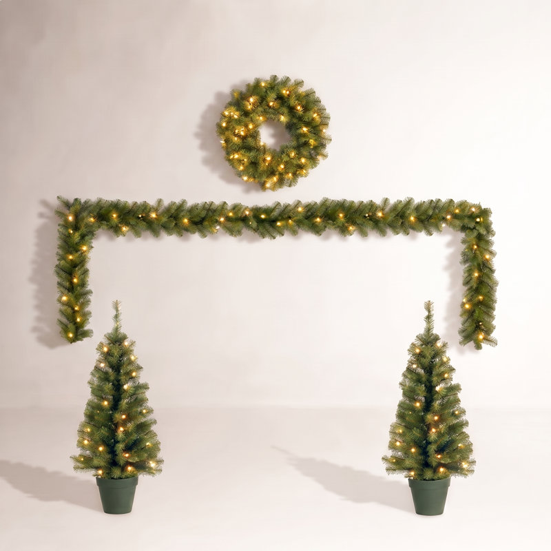 Potted 3' Pre-Lit Spruce Tree