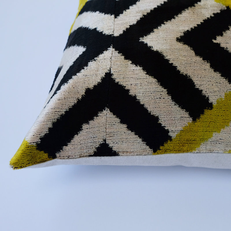 Eve Silk Square Pillow Cover & Insert