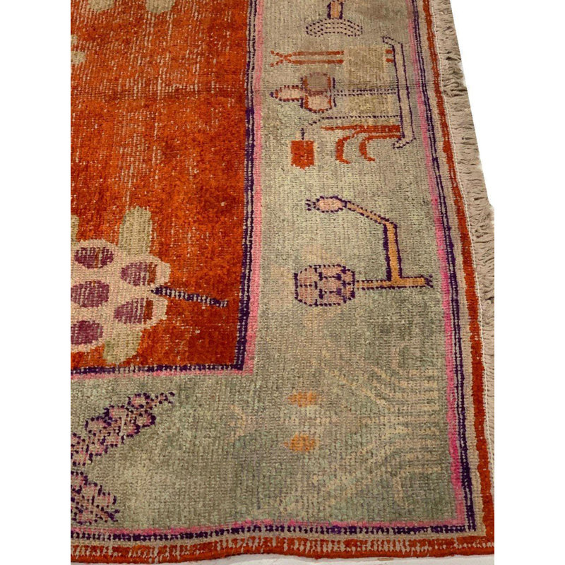5'X8' Floral Area Rug in Rust