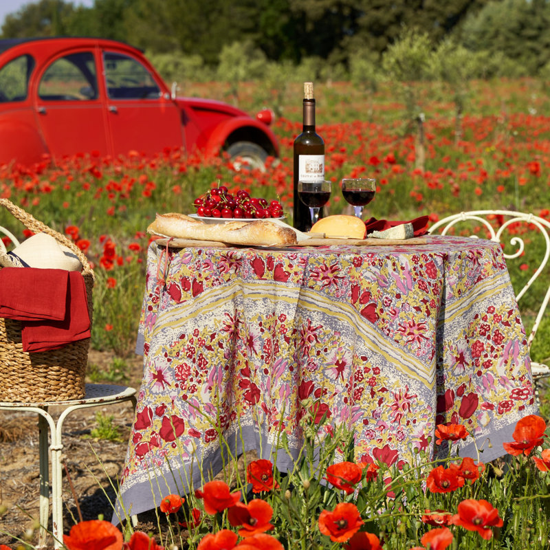 Jardine Tablecloth, 59" W x 59" L