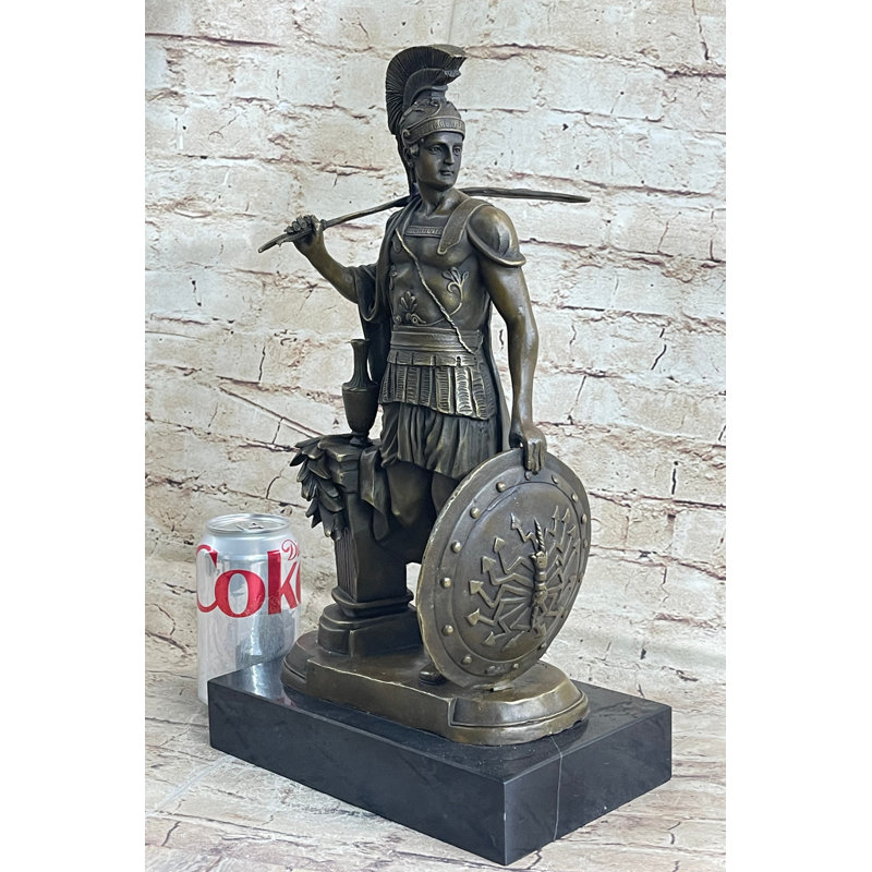 Figurines et sculptures