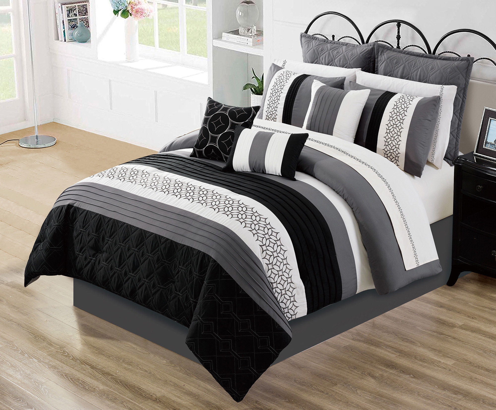 Safdie & Co. Inc. Wov Black/White/Gray Microfiber Reversible 7 Piece ...