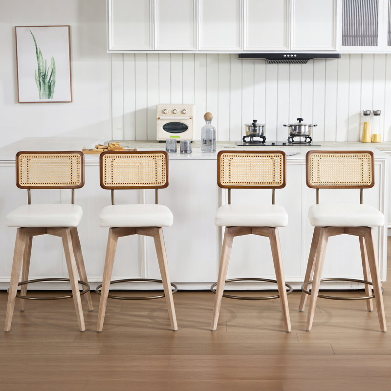 Tabouret de comptoir pivotant de style moderne Mid-Century de 26,2 po Anandi avec dossier en rotin de canne et structure en bois massif