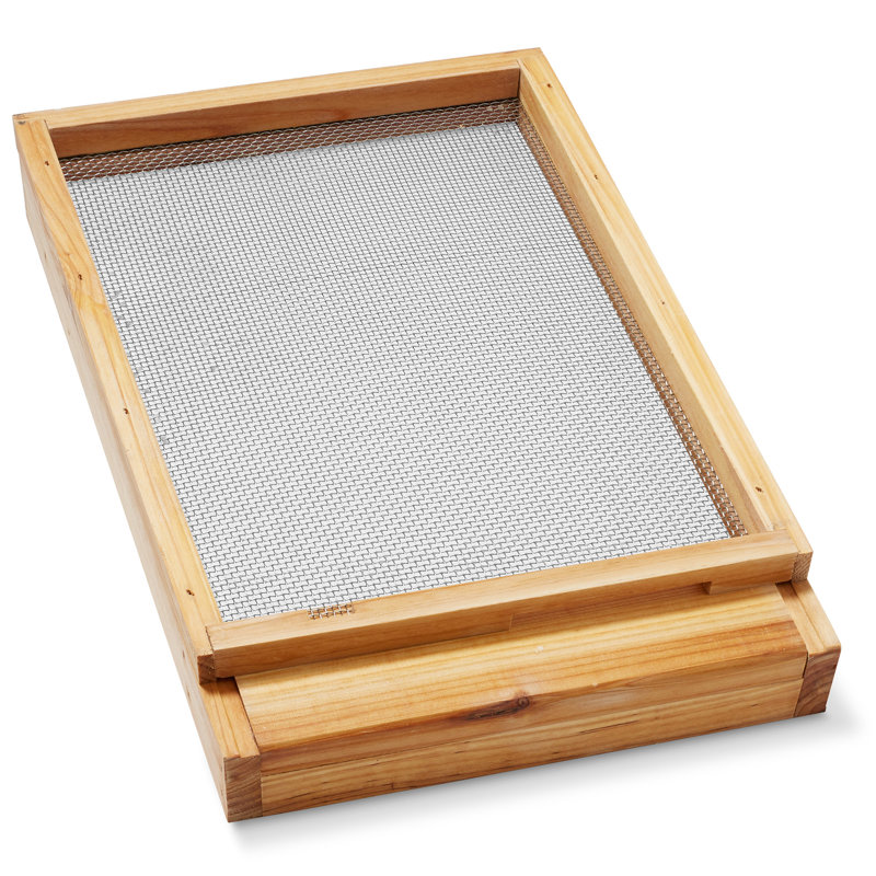 Beekeeping Woodenware, 2.75" H x 16.25" W x 20" D