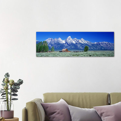 " John Moulton Barn, Mormon Row, Grand Teton National Park, Jackson Hole, Wyoming, USA "