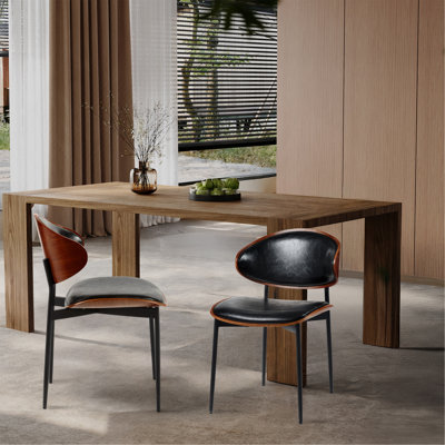 Ensemble de 2 chaises de salle à manger de style Mid-Century moderne d'inspiration italienne avec pieds en métal mat