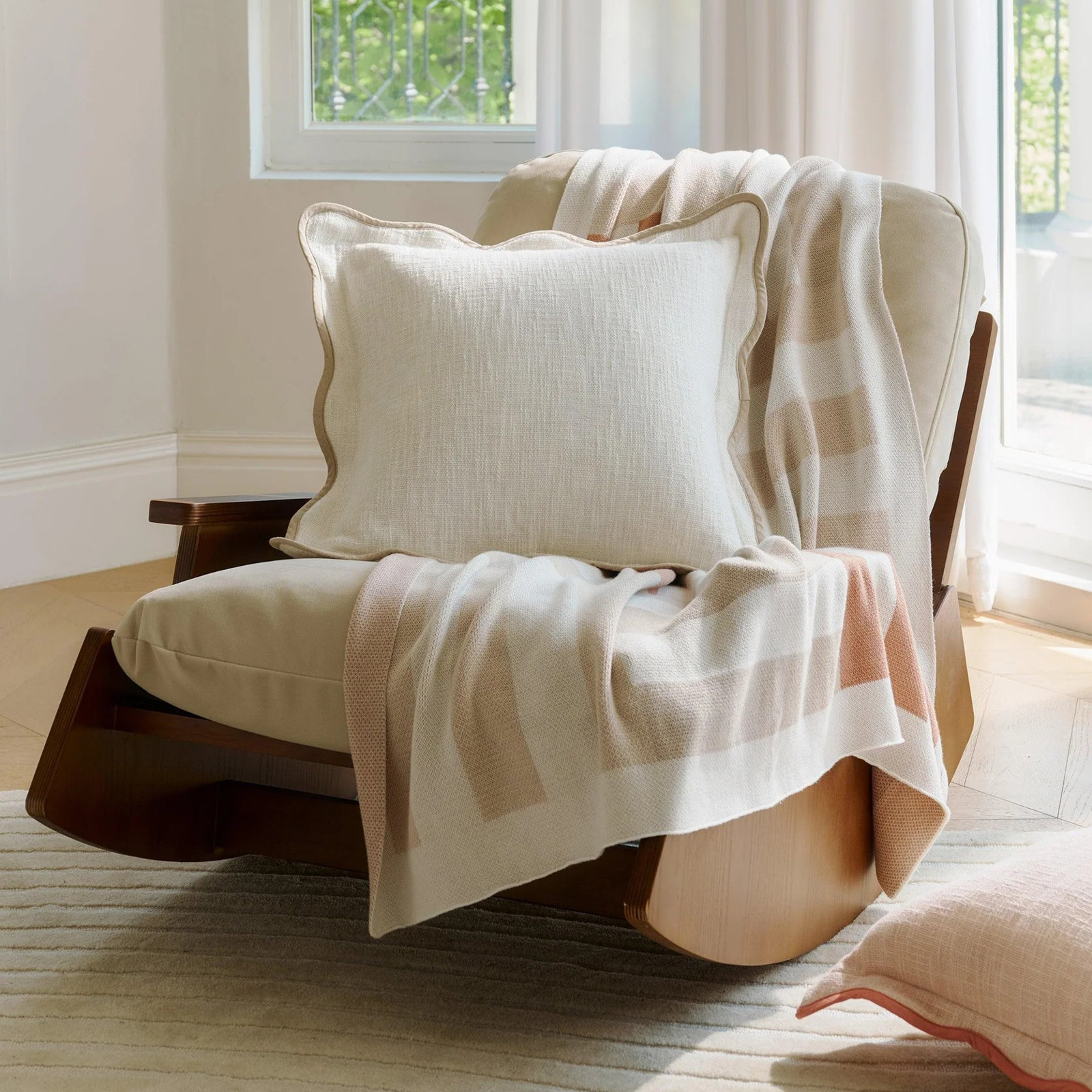 Double Stitch Cotton Decorative Scalloped Throw Pillow Coveron, Cream