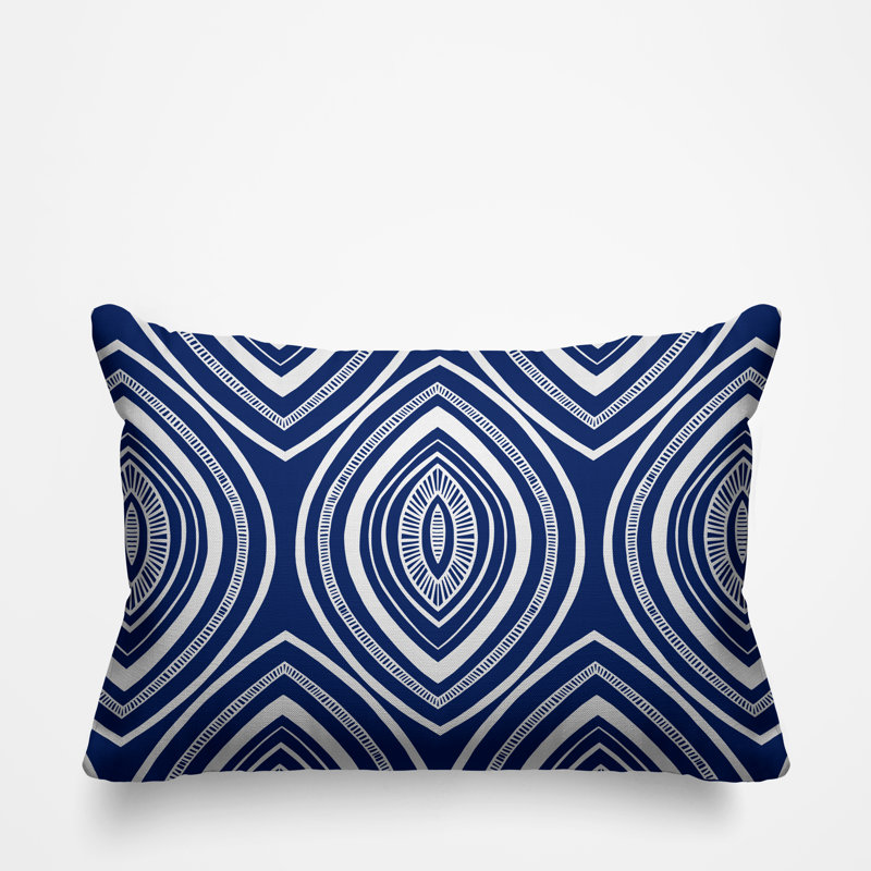 Coussin décoratif intérieur / extérieur Gateson Tribal, 14 po x 20 po, Bleu marine, Rectangulaire