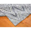 Tapis oriental en laine texturée à motif de chevrons gris et bleu 11 pi 10 po x 15 pi Sh66387