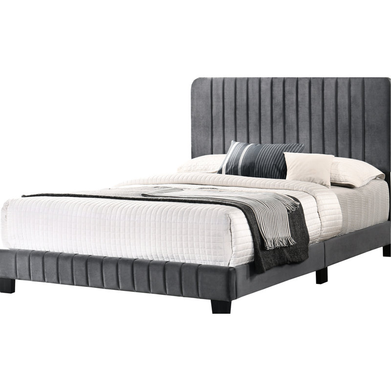 Très grand lit gris avec une touche moderne - Espace de détente généreux, matériaux de qualité, s'adapte à un espace contemporain de taille standard pour une détente confortable, revêtement chic, construction