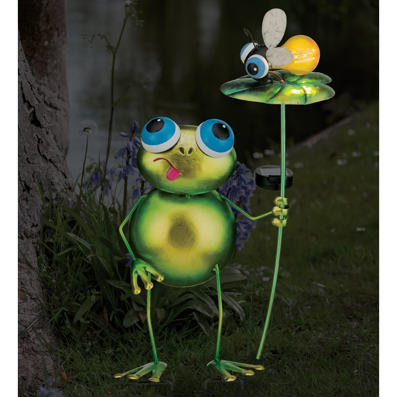 Piquet solaire pour cour arrière, Grenouille