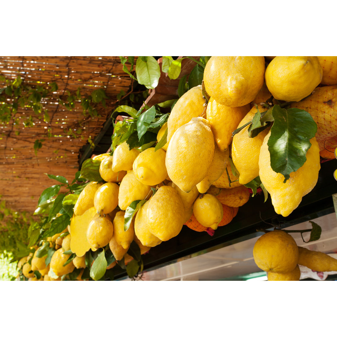 Leinwandbild Traditional Italian Lemons von 7Michael