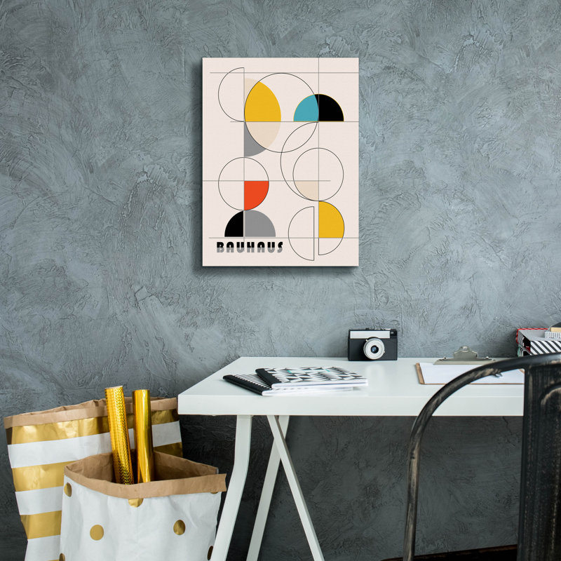 «Good Times» par Ioana Horvat, art mural sur toile, H 16 po x l 12 po x P 0,75 po