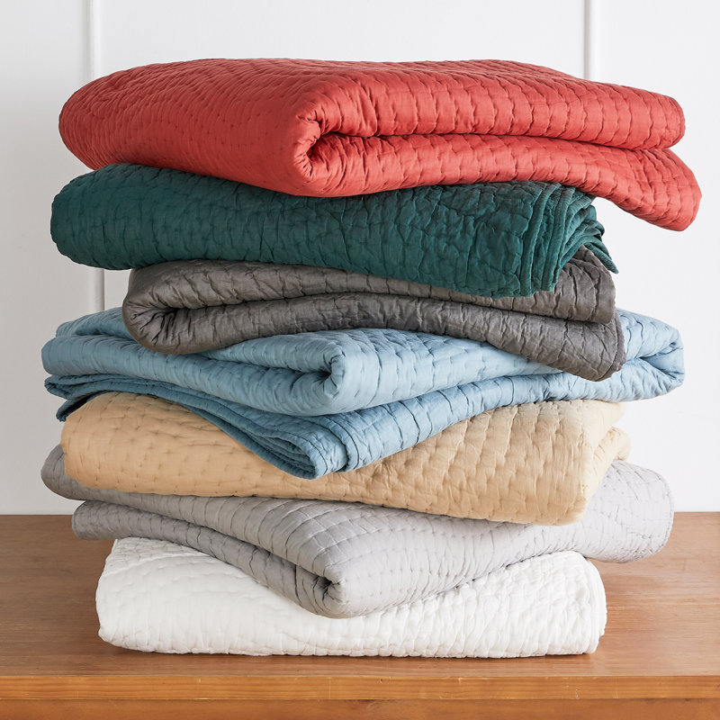 Cotton Wave Hand Stitch Voile Quilt Set, Twin Quilt + 1 Standard Sham, Red