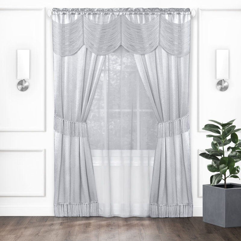 Rideau en polyester, L 56 po x L 63 po